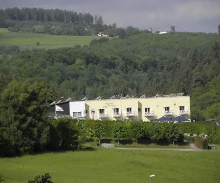 Otel Zur Morschbach Altlay